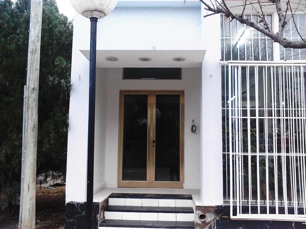 Departamentos Los Almendros Мерло Экстерьер фото