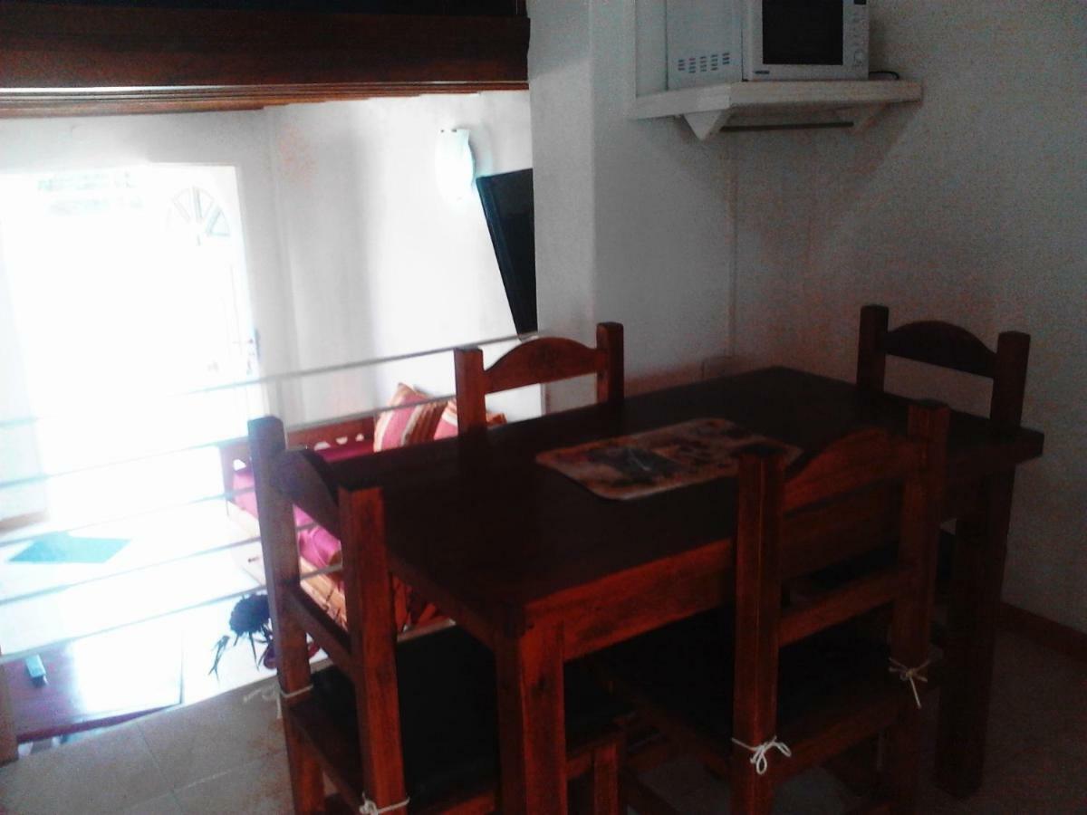 Departamentos Los Almendros Мерло Номер фото